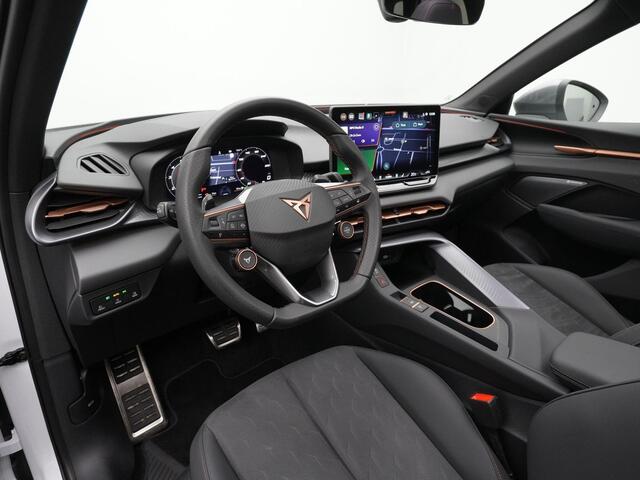 Cupra Terramar 1.5 TSI e-Hybrid 272 pk DSG VZ | Panoramadak | Trekhaak | Sennheiser | Leder/Suède | Geheugenstoel | Adaptief onderstel | 360 camera | Head-up display | Matrix LED