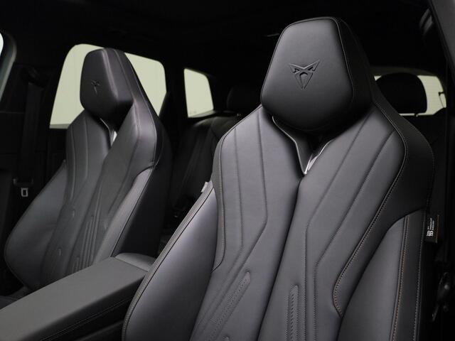 Cupra Terramar 1.5TSIe-Hybrid 200kW/272PK VZ America s CUP · Panoramadak · Leder · 360°Camera + Parkeersensoren · Garantie t/m 26-06-2027