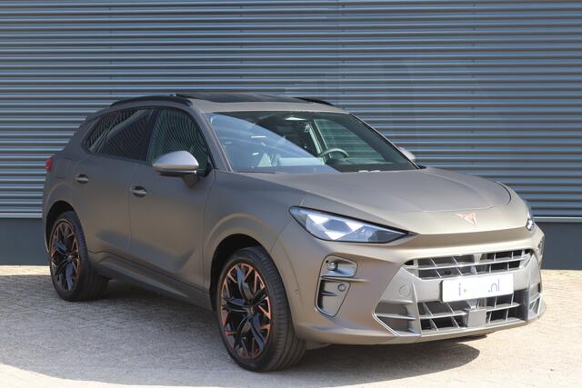 Cupra Terramar 1.5 e-Hybrid 272pk VZ Performance Pano/Matrix LED/Headup/Sennheiser/360/Keyless/ACC/DCC/20"/Trekhaak wegkl.