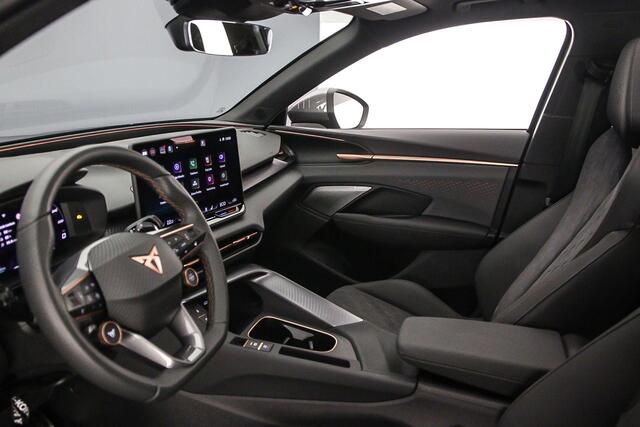 Cupra Terramar VZ Performance 1.5 TSI eHybrid 272pk DSG Automaat Trekhaak, Panoramadak, Sennheiser audio, Navigatie, Adaptive cruise control, LED matrix koplampen