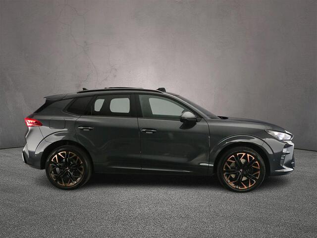 Cupra Terramar VZ Performance 1.5 TSI eHybrid 272pk DSG Automaat Trekhaak, Panoramadak, Sennheiser audio, Navigatie, Adaptive cruise control, LED matrix koplampen