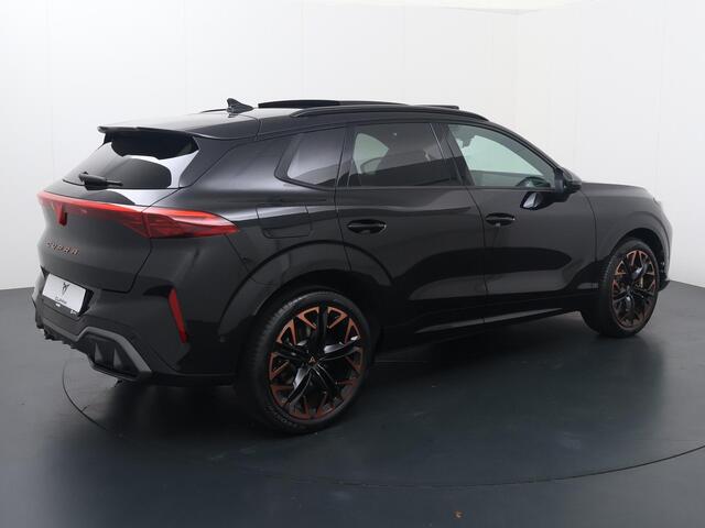 Cupra Terramar 1.5 TSI e-Hybrid VZ Performance | 272 PK | Panoramadak | Akebono performance remsysteem | Head-up display | Matrix LED koplampen | Lederen bekleding | 360 Graden camera |