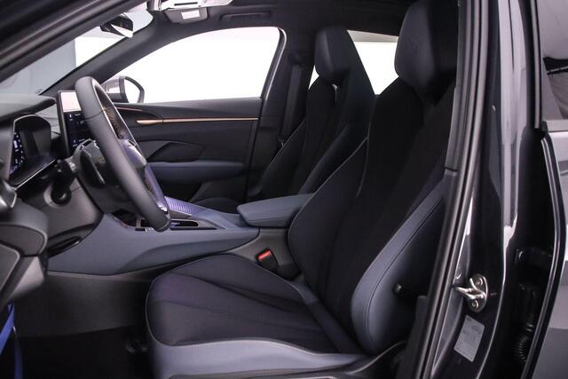 Cupra Terramar Business 1.5 TSI eHybrid 204pk DSG Automaat Trekhaak, Panoramadak, Adaptive cruise control, Achteruitrijcamera, Elektrische achterklep, Stuurwiel verwarmd