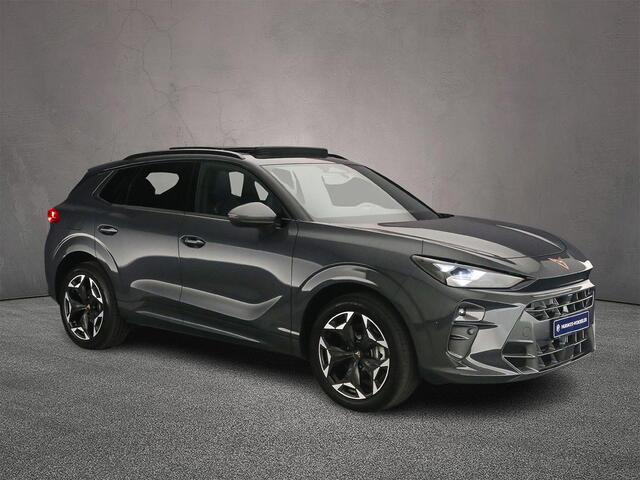 Cupra Terramar Business 1.5 TSI eHybrid 204pk DSG Automaat Trekhaak, Panoramadak, Adaptive cruise control, Achteruitrijcamera, Elektrische achterklep, Stuurwiel verwarmd