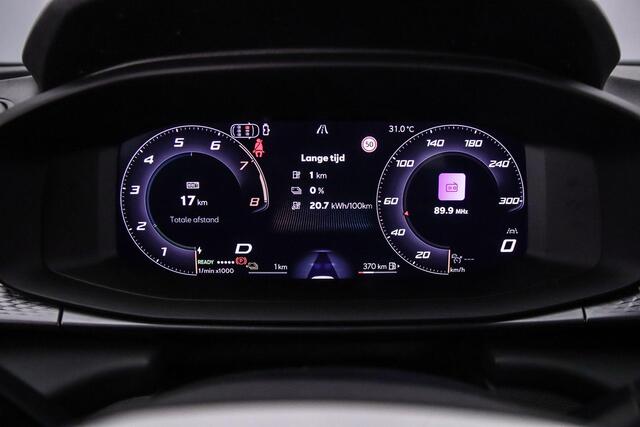Cupra Terramar Business 1.5 TSI eHybrid 204pk DSG Automaat Trekhaak, Panoramadak, Adaptive cruise control, Elektrische achterklep, Achteruitrijcamera