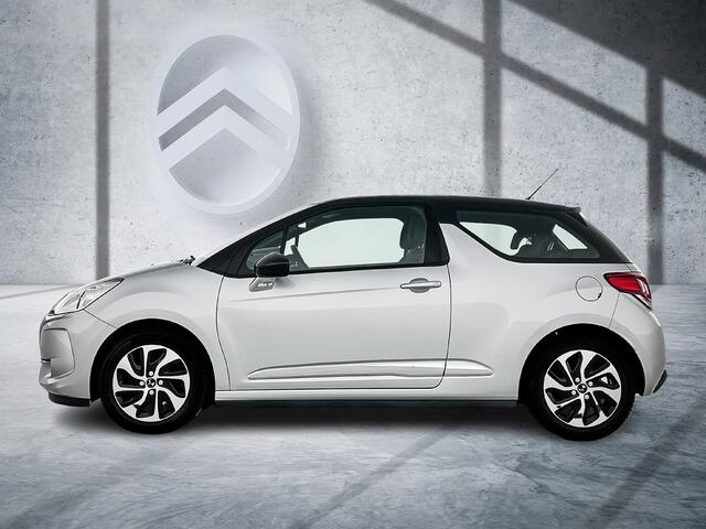 DS DS 3 PureTech 82pk So Chic | Achteruitrijcamera | Navigatie |