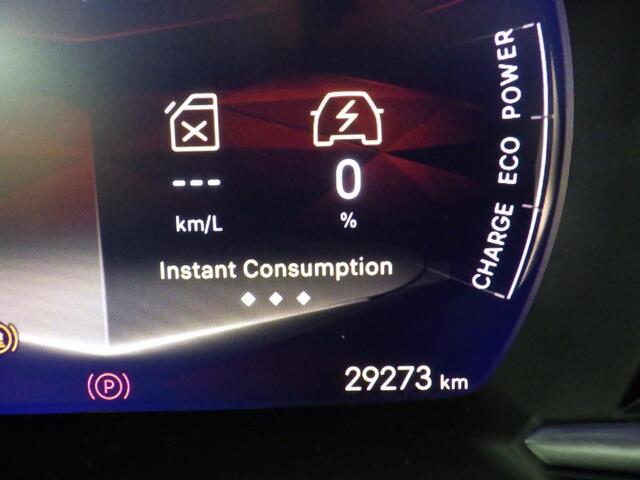 DS DS 3 Hybrid 136 Performance Line Black Edition!