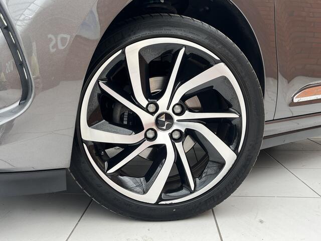 DS DS 3 PureTech 110 Connected Chic | Camera achter | Carplay/Android Auto |