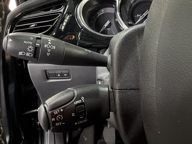 DS DS 3 1.2 PureTech So Chic NL-117-J