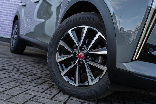 DS DS 3 1.2 PureTech Performance Line | Navigatie | Cruise Control | Standverwarming | Parkeersensoren | Lichtmetalen velgen