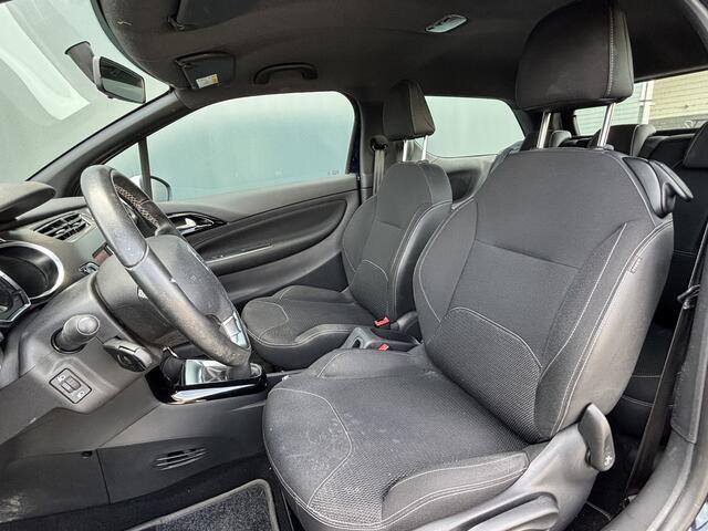 DS DS 3 BWJ 2017 1.2 82 PK So Chic AIRCO | CRUISE | CHROOM | LMV | TWO TONE LAK | LED