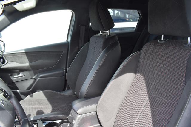 DS DS 3 CROSSBACK PureTech 110 EAT8 Performance Line Navi | Airco | Camera |