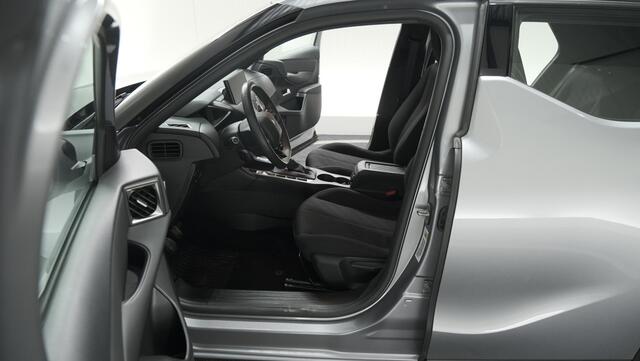 DS DS 3 CROSSBACK PureTech 100 Montmartre | Parkeersensoren | Apple Carplay | Allseason Banden | Navigatie | Climate Control