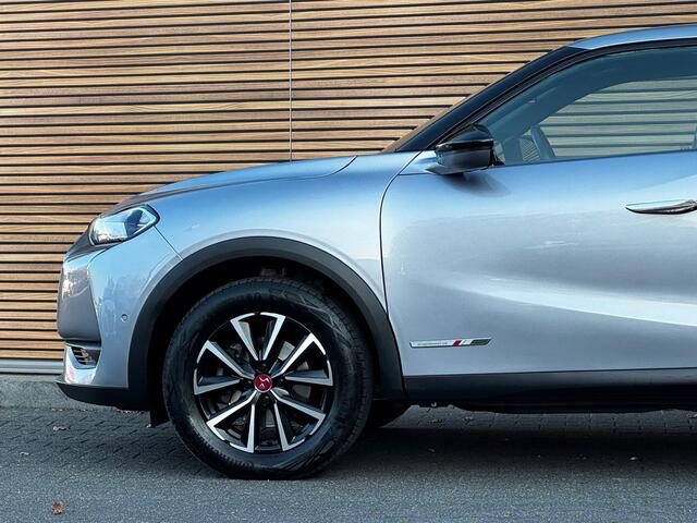 DS DS 3 CROSSBACK 1.2 PureTech Performance Line Adpt Cruise / Camera / Lm Velgen / Carplay enz enz
