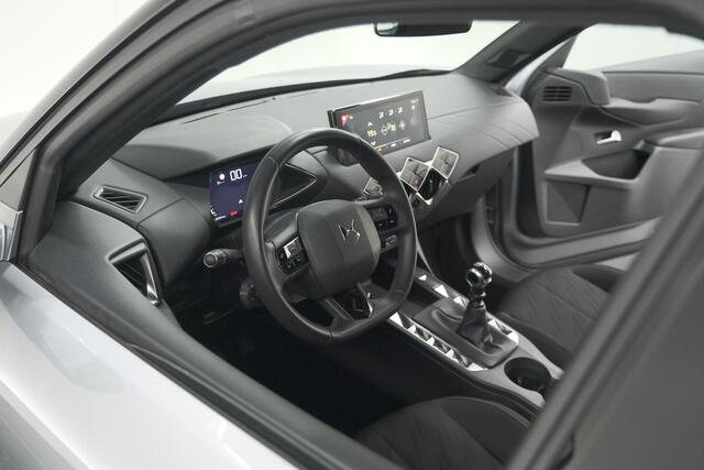 DS DS 3 CROSSBACK PureTech 100 Montmartre | Parkeersensoren | Apple Carplay | Allseason Banden | Navigatie | Climate Control