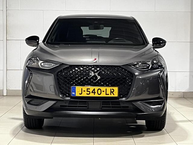 DS DS 3 CROSSBACK Performance Line+ 1.2 Turbo 130pk EAT8 | HEAD-UP | LED MATRIX | STOELVERW. | ADAPTIVE CRUISE | NAVI | 180° CAMERA | KEYLESS | APPLE CARPLAY / ANDROID AUTO | ISOFIX |