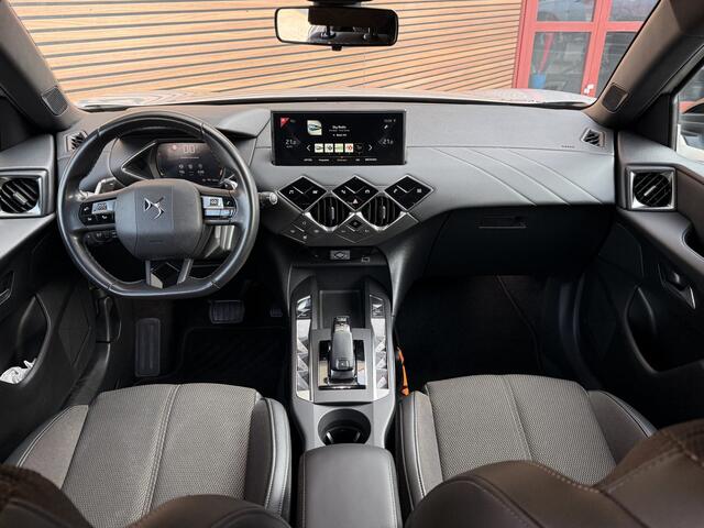 DS DS 3 CROSSBACK 1.2 PureTech Rivoli Navi / Camera / Carplay / Lm Velgen / Trekhaak