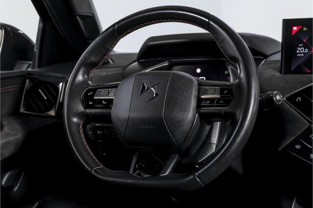 DS DS 3 CROSSBACK 1.2 PureTech 100 PK Performance Line | Dig. Cockpit | Cruise | PDC | Camera | NAV+App. Connect | ECC | LM 17" |