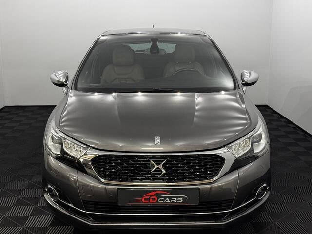 DS DS 4 1.2 PureTech 1955 Leder, Camera, Apple carplay, Memory stoelen, Stoelverwarming, Cruise control