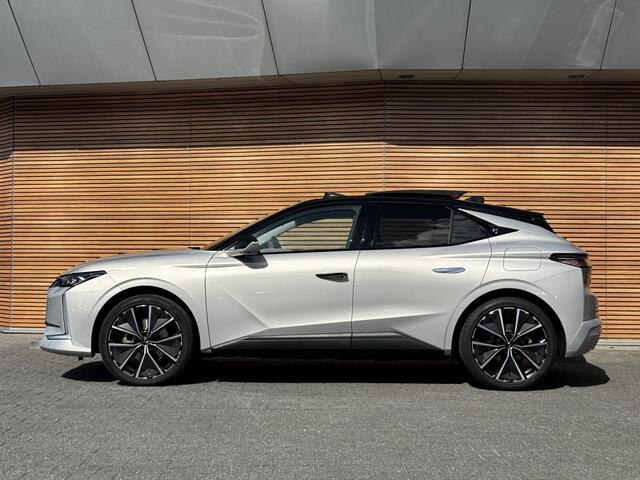 DS DS 4 E-Tense La Première Panoramadak / Lederen bekleding / 360 Camera