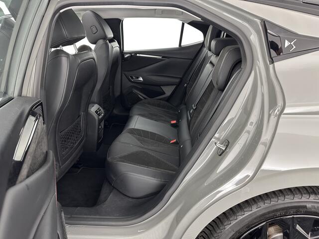 DS DS 4 1.6 PureTech Performance Line (INCL-BTW) Aut. *PANO | LEATHER-MICROFIBRE | FULL-LED | HEATED-SPORTSEATS | DIGI-COCKPIT | KEYLESS | CAMERA | LANE-ASSIST | CARPLAY | ECC | SHIFT-PADDLES | PDC | TOWBAR | 19''ALU*