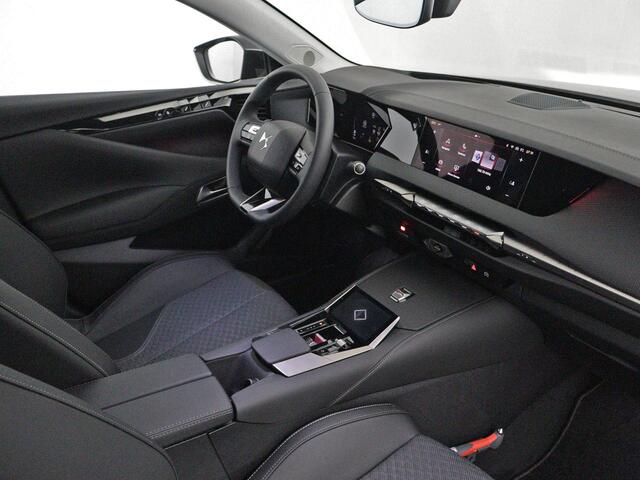 DS DS 4 130pk Automaat Trocadero | Navigatie + Head-up Display | Proximity keyless |