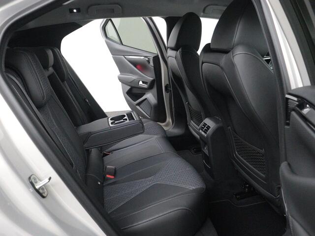 DS DS 4 130pk Automaat Trocadero | Navigatie + Head-up Display | Proximity keyless |