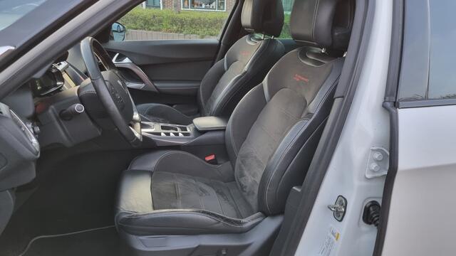 DS DS 5 1.6 THP Performance Line Met afneembara trekhaak