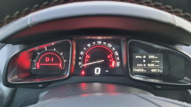 DS DS 5 1.6 THP Performance Line Met afneembara trekhaak