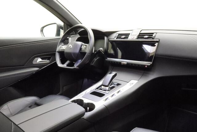 DS DS 7 E-Tense 4x4 Opéra 300 PK | 8-Traps Automaat | Nappa leder | Elekrisch verstelbare stoelen | Handsfree Achterklep | Camera | Adaptieve Cruise Control | Schuif / kanteldak | Dodehoekdetectie | 1e eigenaar