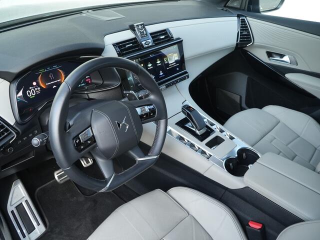 DS DS 7 E-Tense 300 PK Hybrid 4x4 Opera | Pano | Focal | Night Vision |