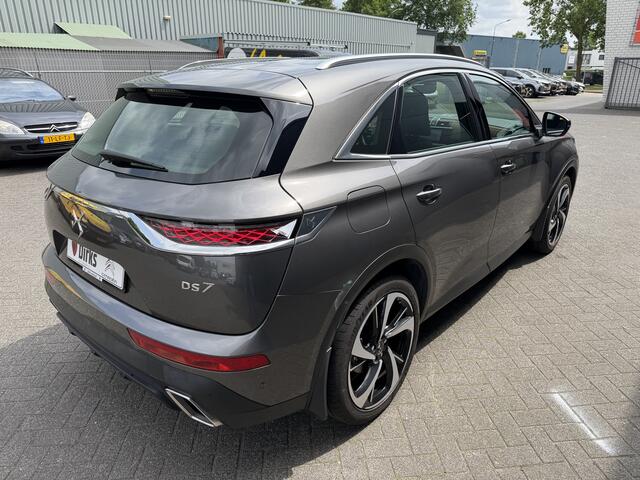 DS DS 7 Crossback 180pk So Chic (Elektrisch Schuifdak - Trekhaak - Focal Electra - Stoelverwarming - 20"- Camera - LED - Navigatie - Draadloos laden)