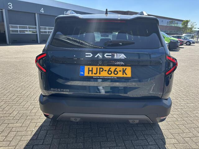 Dacia Bigster 1.8 Hybrid 155 Journey / Alleen beschikbaar voor proefritten /