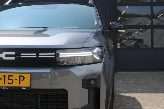 Dacia Bigster 1.8 Hybrid 155Pk Extreme | Navigatie | Virtual Cockpit | Draadloze Apple & Android Carplay | Parkeersensoren Voor & Achter | Middenarmsteun | Camera | 19 Inch Lichtmetalen Velgen | Elektrische Achterklep |