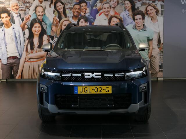 Dacia Bigster 1.8 Hybrid 155 Journey *NIEUW* *Incl. Pack Winter & Assist!* - Dodehoek, sensor v+a, 360 camera, stuur + voorruit + stoelverwarming
