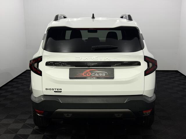 Dacia Bigster 1.8 Hybrid 155 Expression 360 Camera, Navi, Cruise control, Clima, Keyless start, Virtual desk, Lichtmetalen velgen, 3 jaar garantie