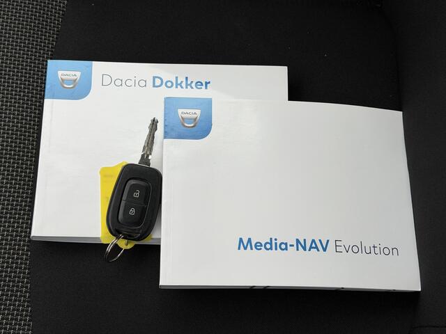 Dacia DOKKER 1.5 Blue dCi 90 Essential / Trekgewicht 1200 Kg / Navigatie / Multimedia Bluetooth / Stoelverwarming / Achteruitrij Camera / Parkeersensoren Achter / Airco / DAB / Cruise Control / Elektrische Ramen / Elektrisch Verstelbare Buiten Spiegels /