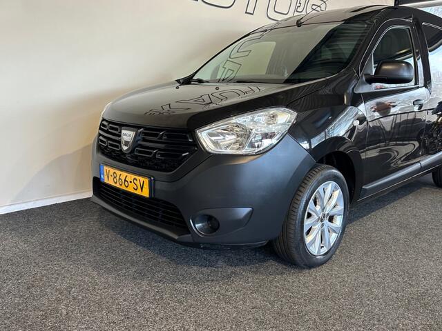 Dacia DOKKER 1.5 DCI 75 ESSENTIAL l NEW DISTRI l SCHUIFDEUR l NAVI l PDC l TREKHAAK l