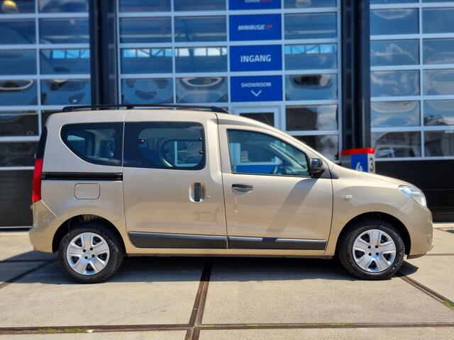 Dacia DOKKER 1.3 TCe Comfort NAVI / CAMERA / CRUISE / PDC / AIRCO