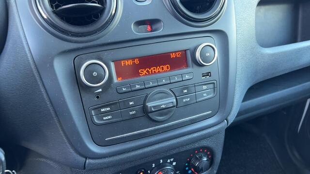 Dacia DOKKER 1.5 Blue dCi 90 Solid 1STE EIG / TREKHAAK / AIRCO / BLUETOOTH / ELEK RAMEN / NL-AUTO