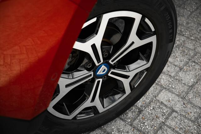 Dacia DUSTER 1.0 TCe Bi-Fuel Serie Limitee 15th Anniversary | incl. Bovag rijklaarpakket met 12 maanden garantie |
