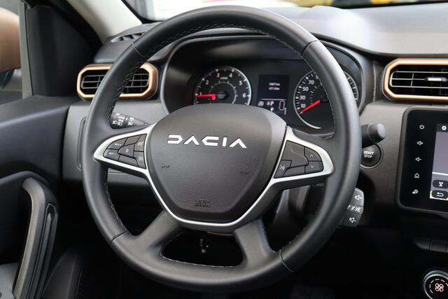 Dacia DUSTER 1.3 TCe 150 Automaat Extreme | 360 Camera | Stoelverwarming | Navigatie | Climate Control | Cruise Control