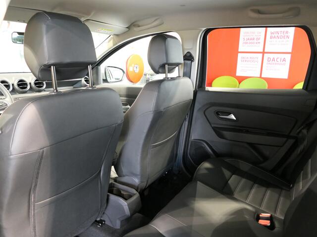 Dacia DUSTER 1.3 TCe Tech Road * Vol opties! * Incl. Trekhaak & Allseasons! - Volledig leder, navi, 360 camera, stoelverwarming