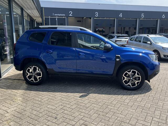 Dacia DUSTER 1.0 TCe Bi-Fuel Serie Limitee 15th Anniversary / PARKEERSENSOREN + CAMERA / DAB+ / CRUISE CONTROL / CLIMATE CONTROL / NAVIGATIE incl. BLUETOOTH /
