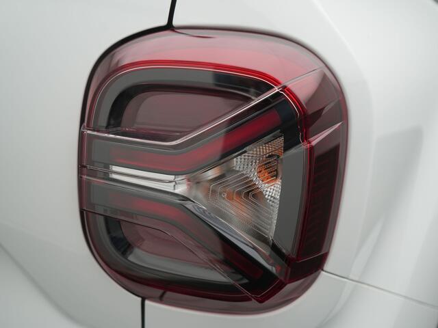 Dacia DUSTER TCe 130 Prestige - RIJKLAARPRIJS - 360 Graden Camera - Apple Carplay - Android Auto - Afneembare Trekhaak - Dealeronderhouden