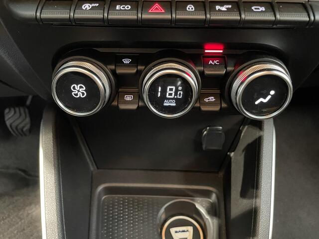 Dacia DUSTER 1.2 TCe Prestige Navigatie | Climate controle | Sidebars