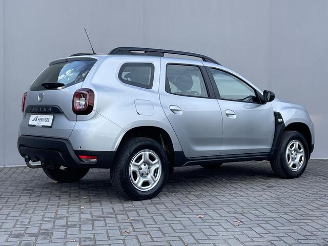 Dacia DUSTER 1.0 TCe Comfort / Trekhaak (1500KG)/ Stoelverwarming / Cruise Control / Bluetooth / Parkeersensoren Achter / Airco /
