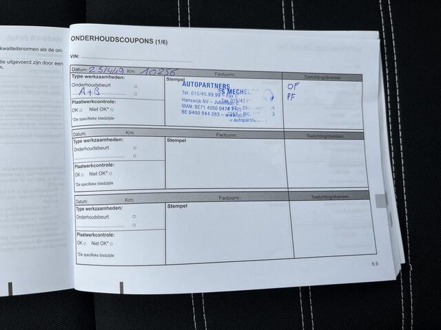 Dacia DUSTER 1.2 TCe Prestige 126 PK / Trekhaak / Camera / Parkeersensoren V+A / Blind spot warning / 17'' LMV /