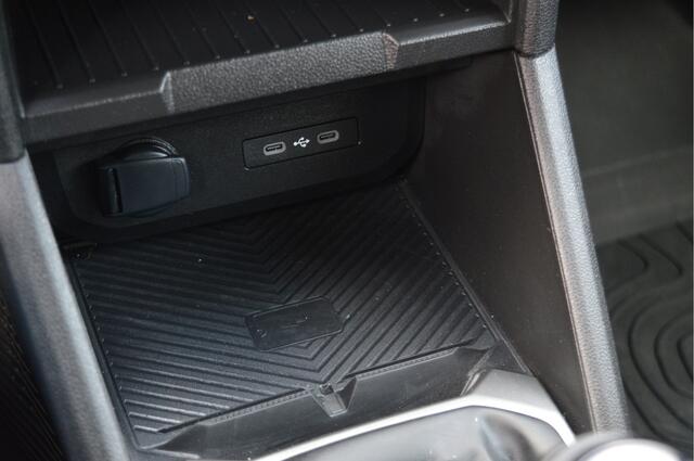 Dacia DUSTER 1.2 TCe 130 mild hybrid Journey | Fabrieksgarantie | Carplay/stoel/stuurverw/PDC/Camera |