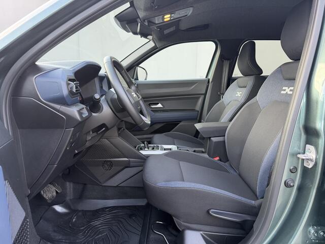 Dacia DUSTER 1.6 Hybrid 140 Journey / Fabrieksgarantie tot 04-2028<100.000 / Navigatie / Pack parking / Pack Winter / 360 CAM / Draadloze telefoon lader / Apple Carplay & Android Auto / Cruise control / Dodehoek / DAB / PDC /